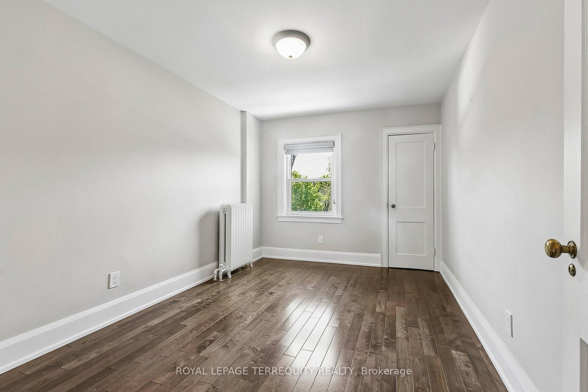 Photo 35 of 407 Annette Street, Toronto, Runnymede-Bloor West Village — HOMEH