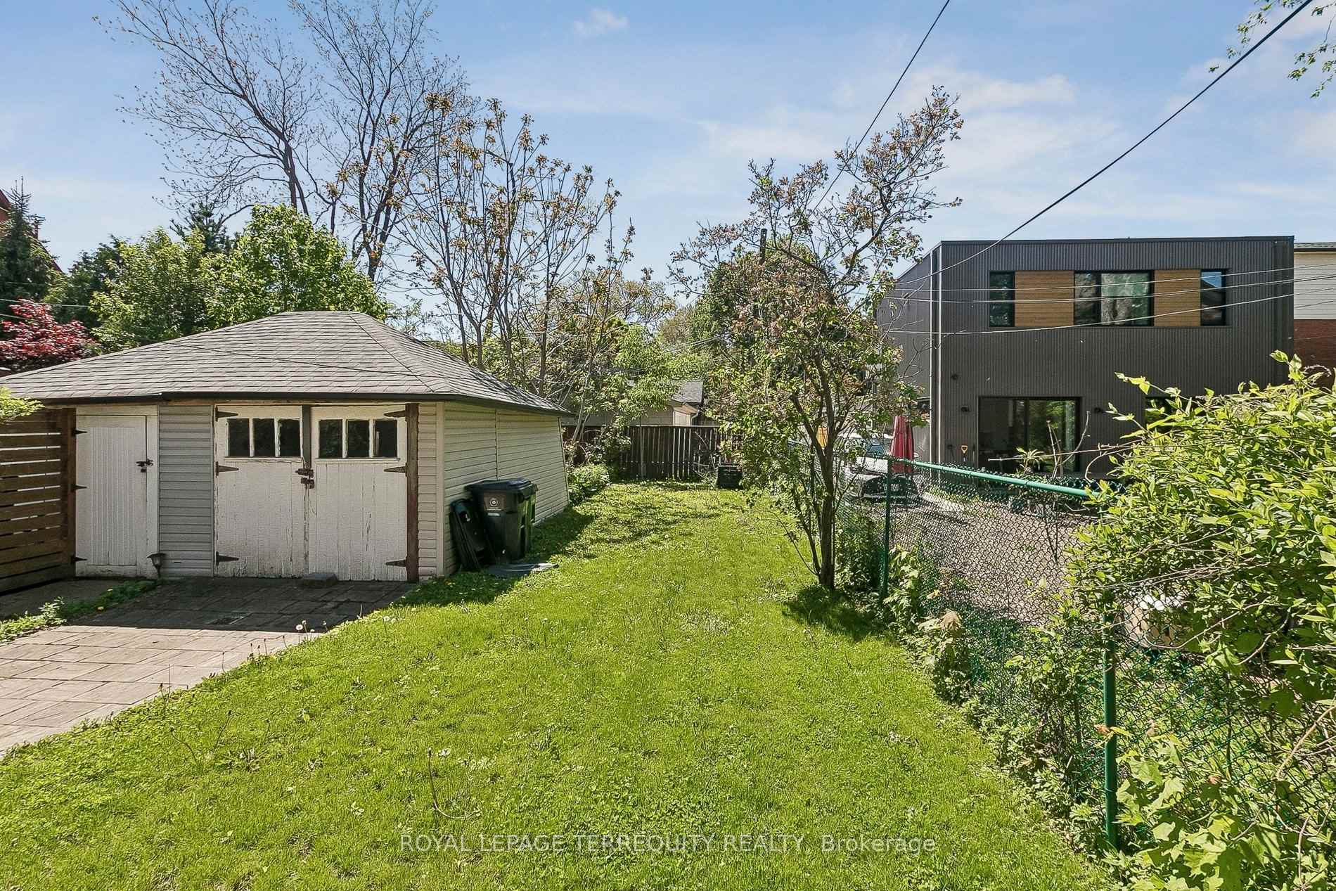 Photo 43 of 407 Annette Street, Toronto, Runnymede-Bloor West Village — HOMEH