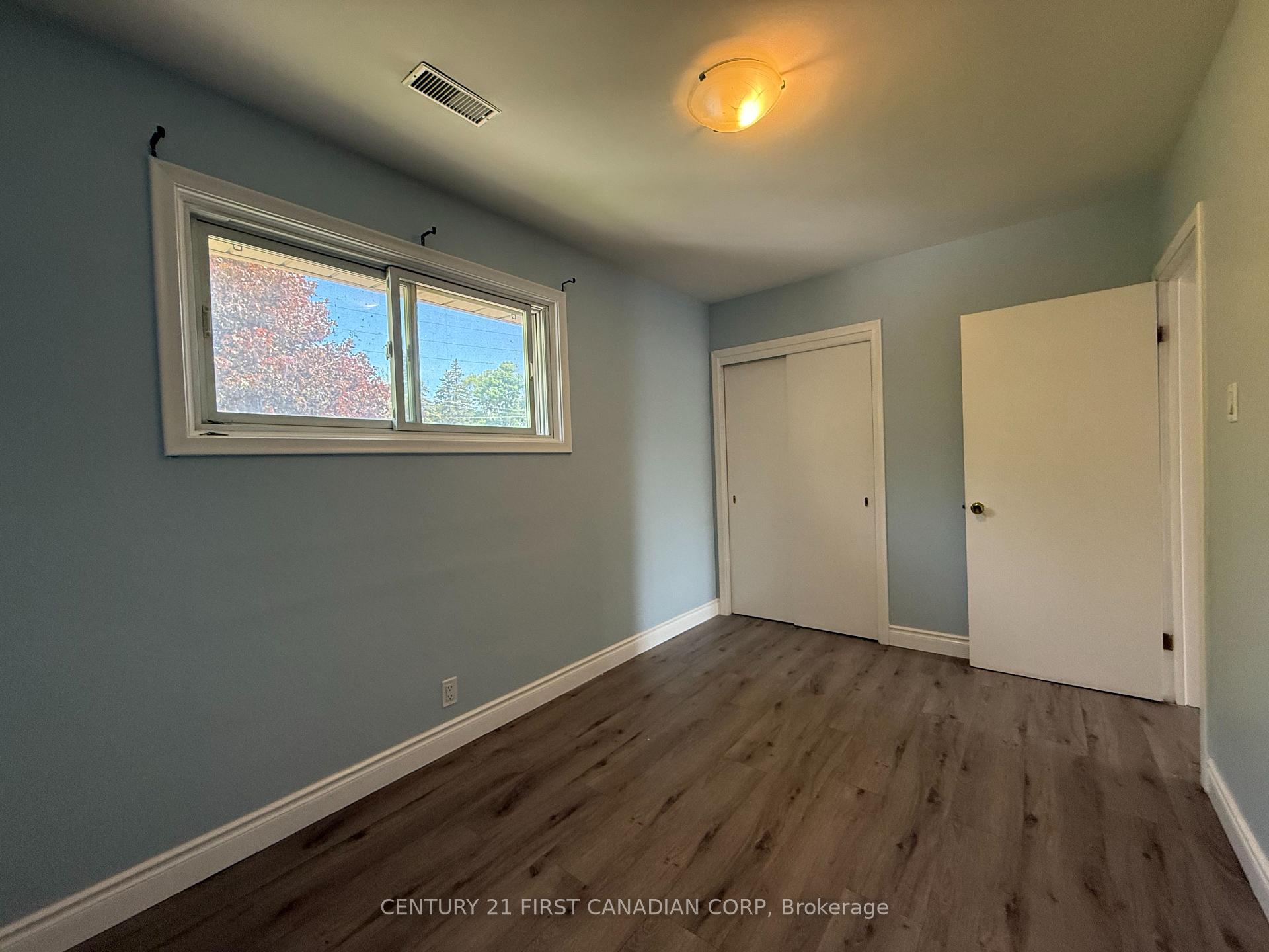 Photo 15 of Unit 3, 228 Burnside Drive, London, East I — HOMEH