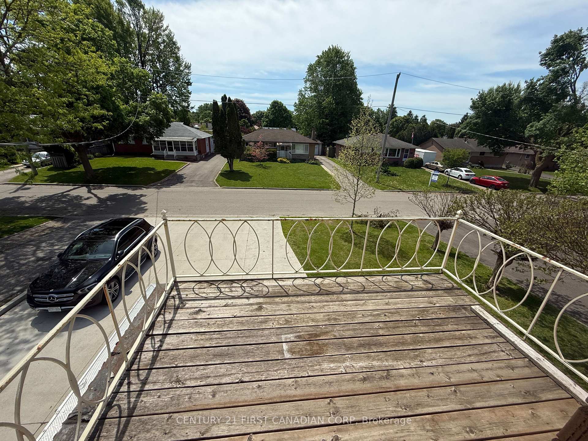 Photo 21 of Unit 3, 228 Burnside Drive, London, East I — HOMEH