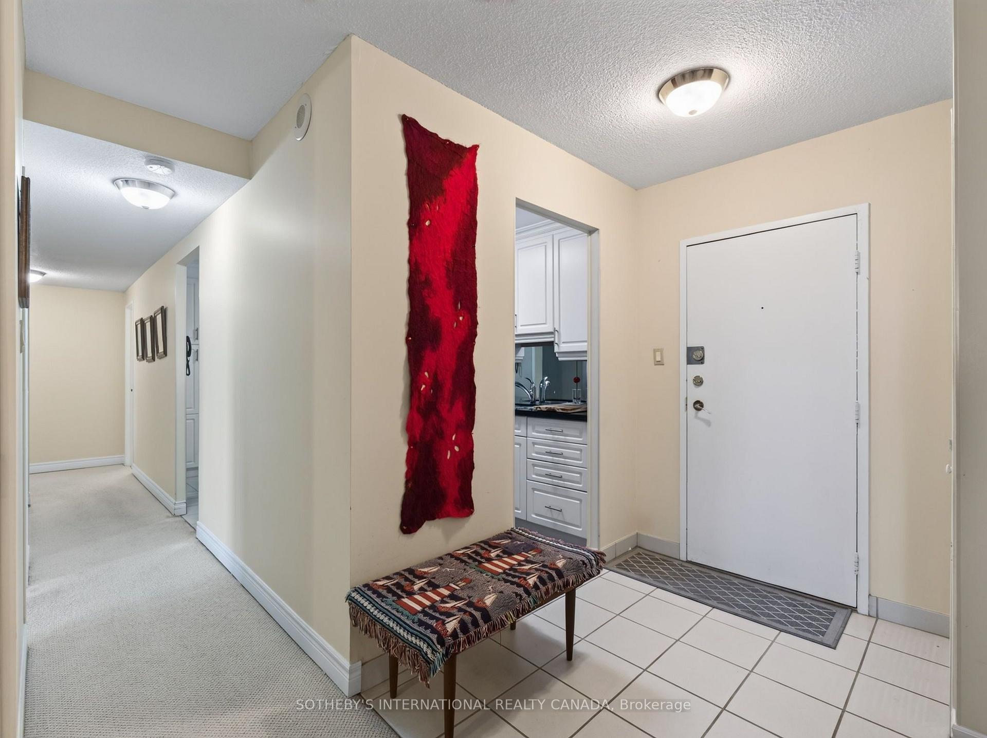 Photo 3 of Unit 1001, 299 Mill Road, Etobicoke, Markland Wood — HOMEH