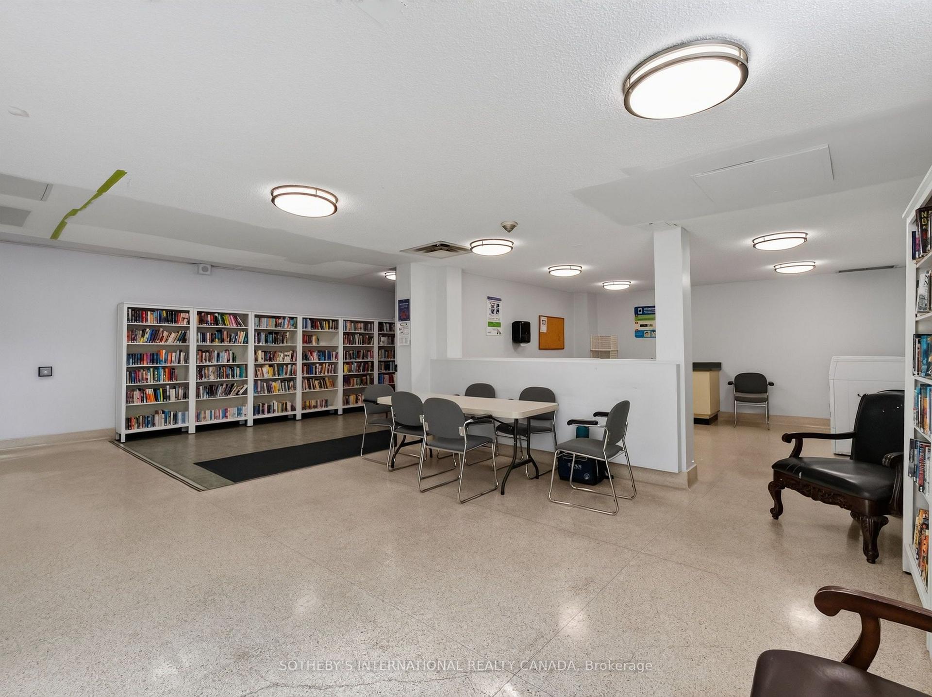 Photo 19 of Unit 1001, 299 Mill Road, Etobicoke, Markland Wood — HOMEH