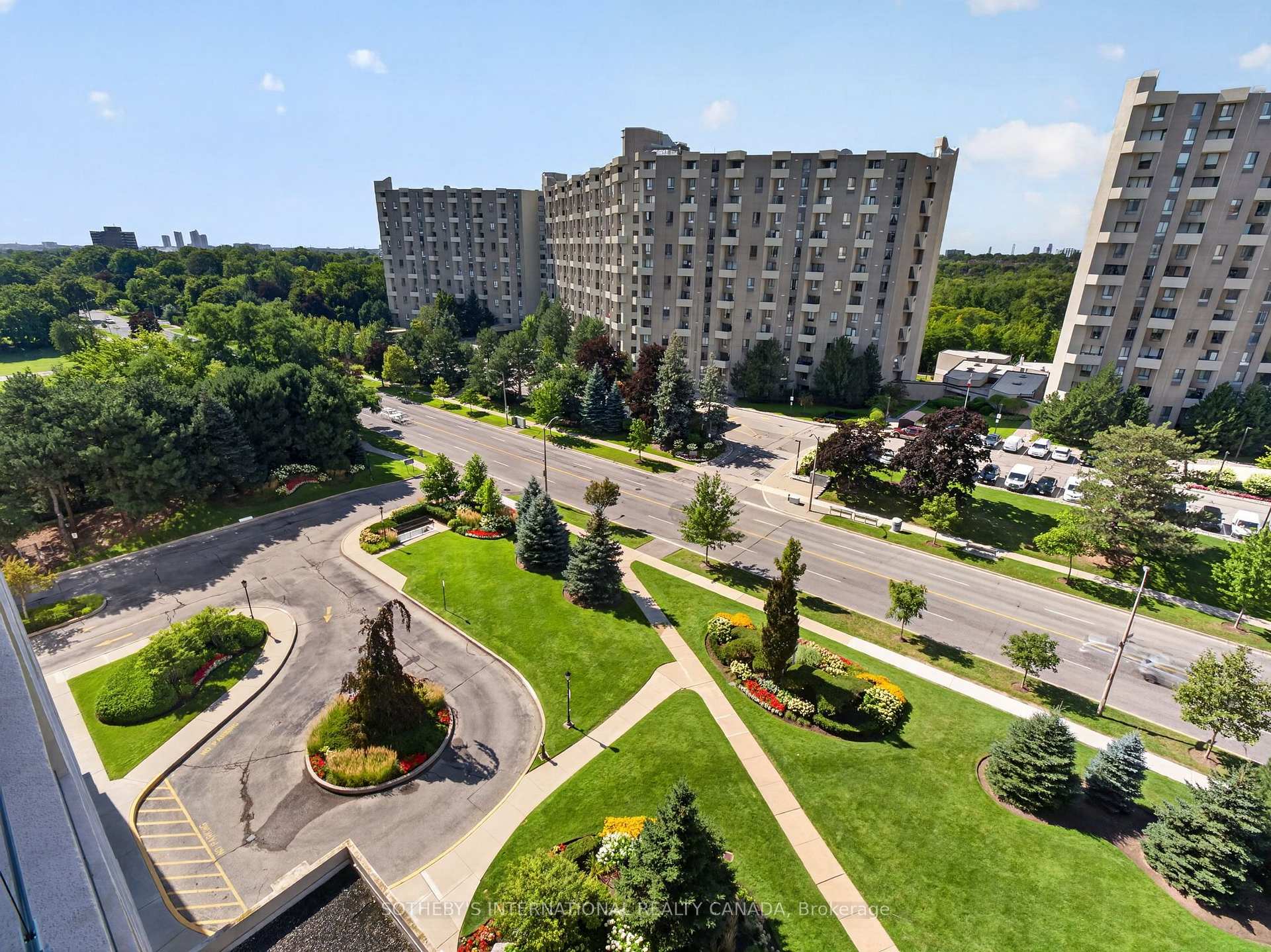 Photo 21 of Unit 1001, 299 Mill Road, Etobicoke, Markland Wood — HOMEH