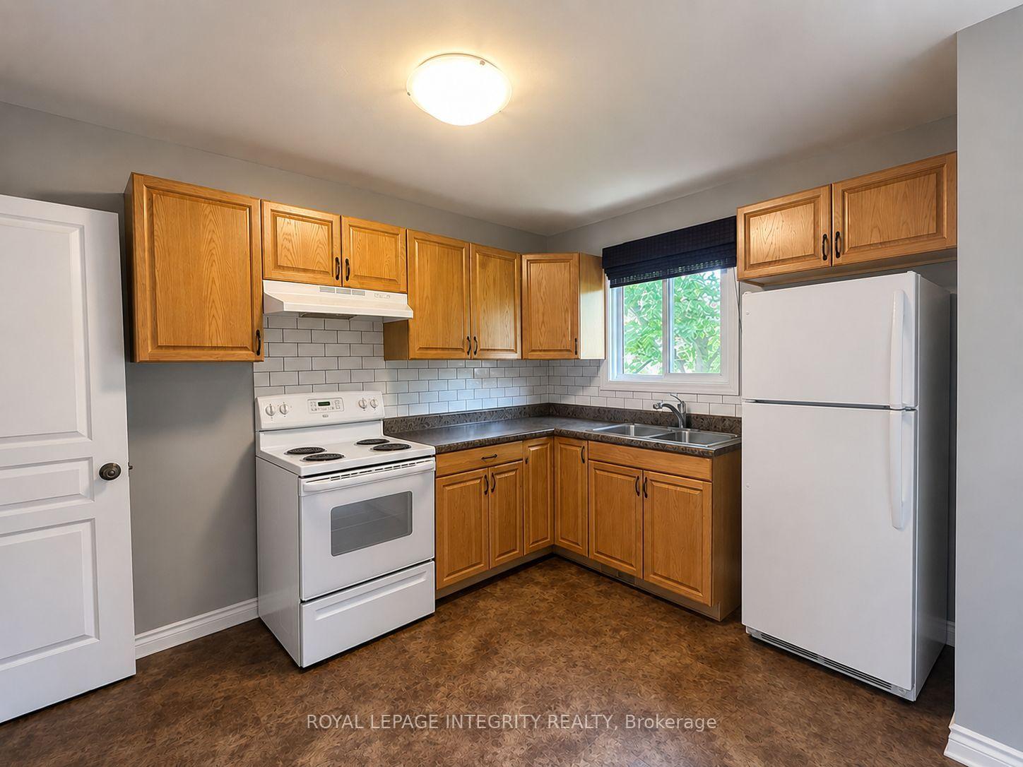 Photo 5 of 3150 Poirier Avenue, Cornwall, Cornwall — HOMEH