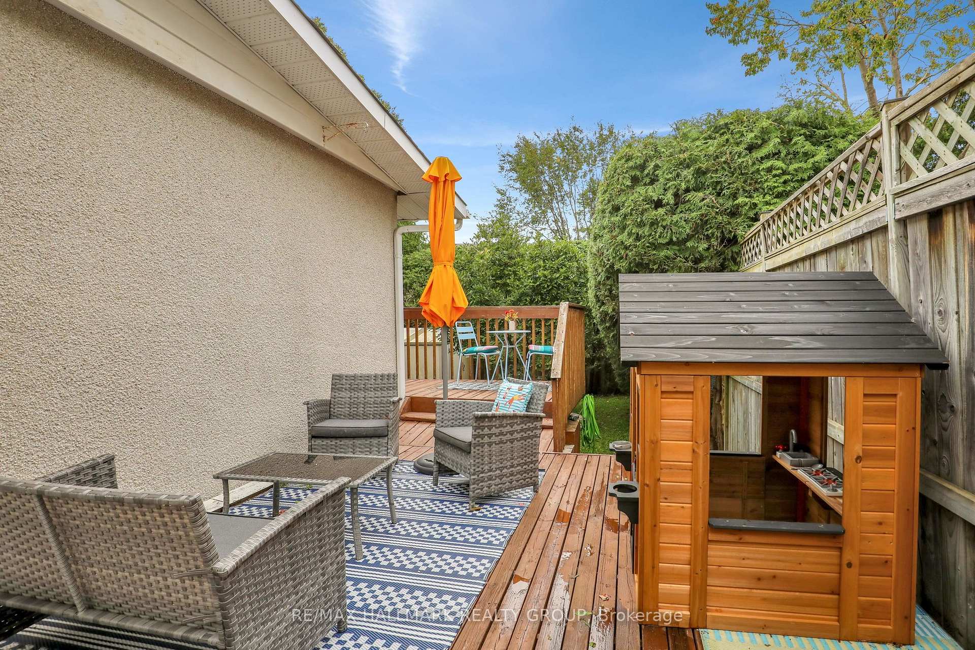 Photo 28 of 90 Chesterton Drive, Ottawa, Borden Farm/Stewart Farm/Carleton Heights/Parkwood Hills — HOMEH