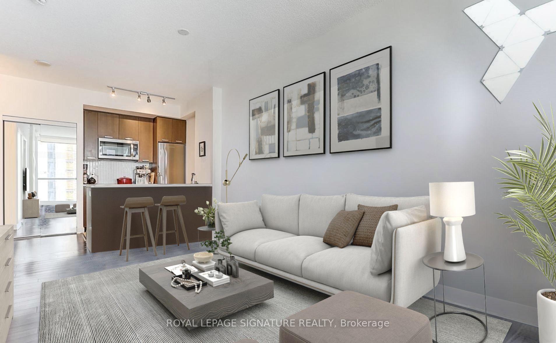 Front of Unit 3701, 295 Adelaide Street W