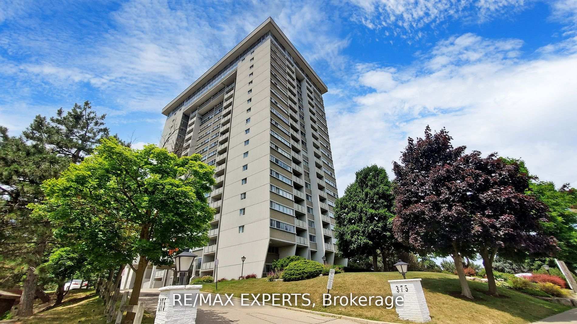 Photo 1 of Unit 407, 375 King Street N, Waterloo, Lakeshore Village — HOMEH
