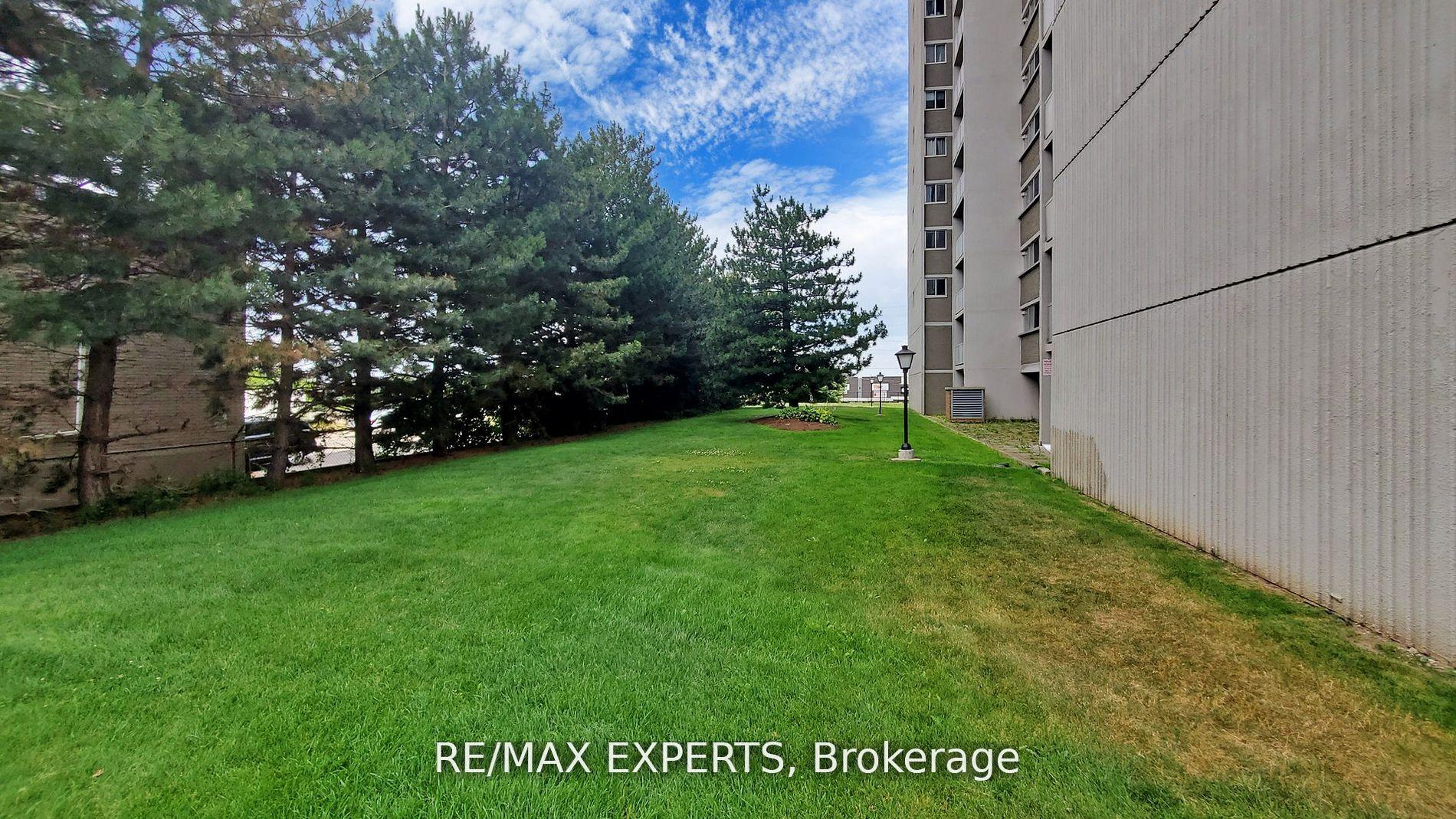 Photo 32 of Unit 407, 375 King Street N, Waterloo, Lakeshore Village — HOMEH