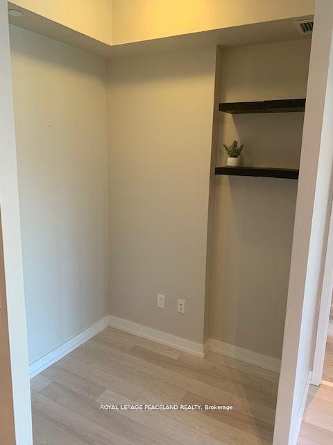 Photo 5 of Unit 509, 115 Mcmahon Drive, North York, Bayview Village — HOMEH
