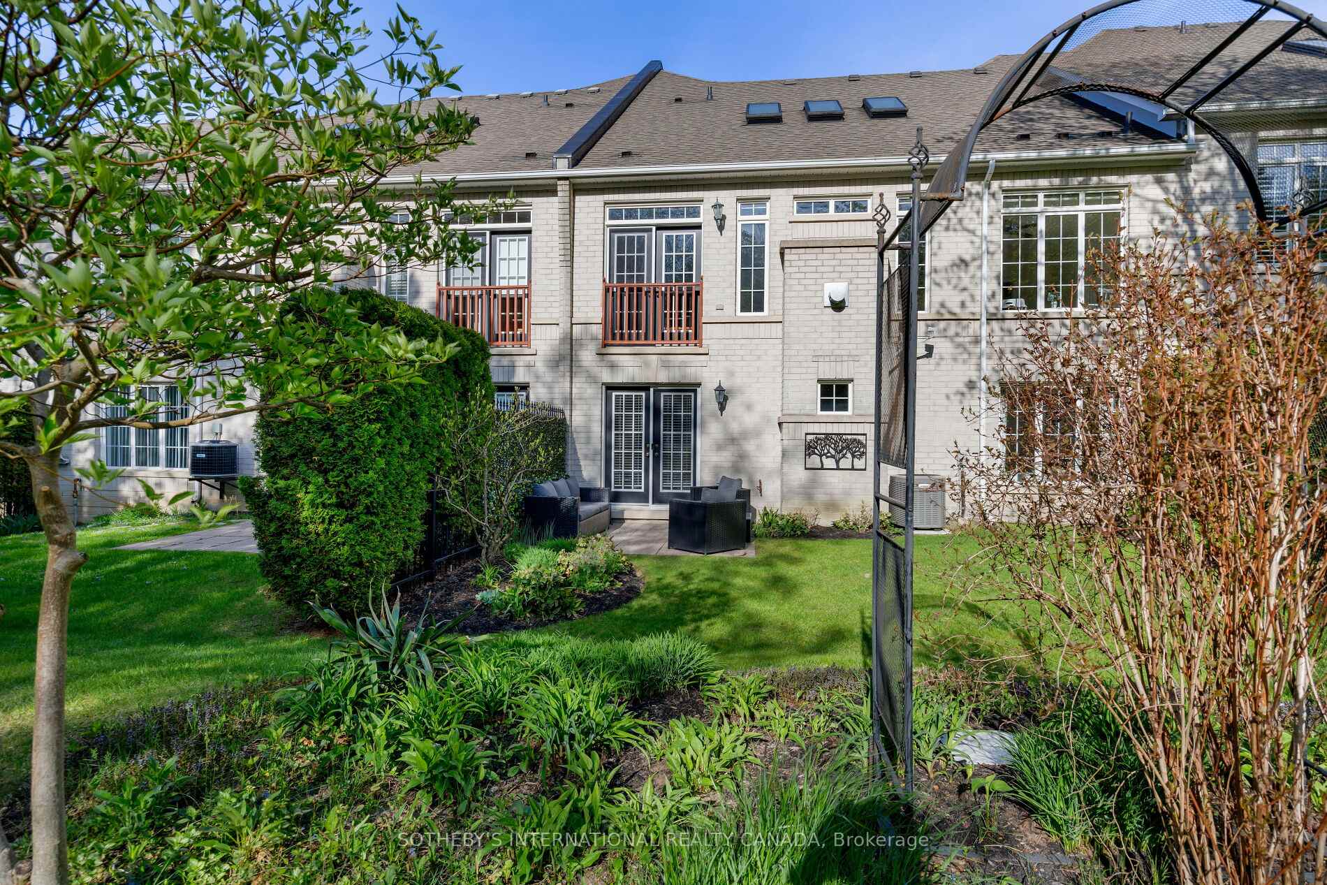 Photo 4 of 463 Crossing Bridge Place, Aurora, Aurora Estates — HOMEH