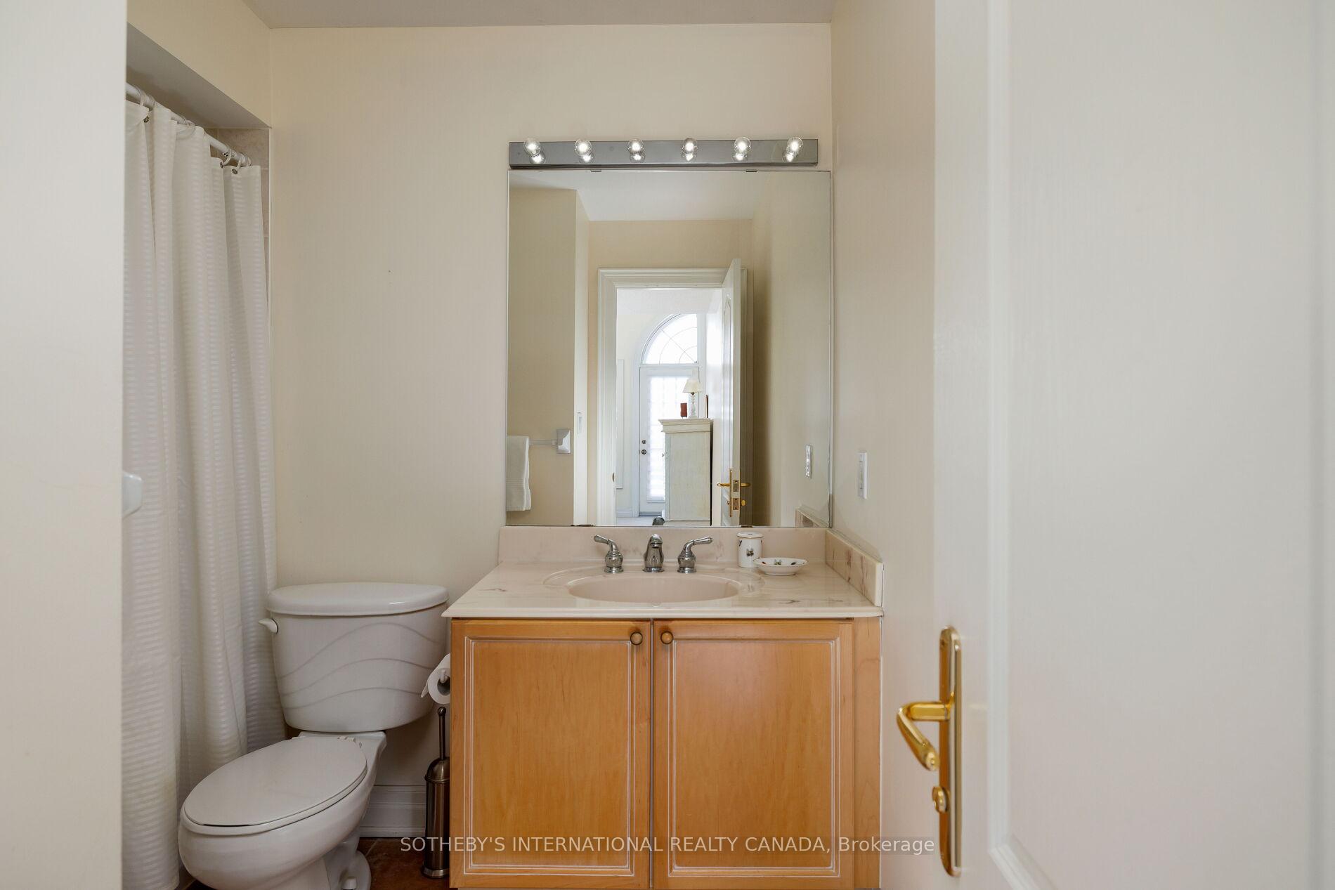 Photo 21 of 463 Crossing Bridge Place, Aurora, Aurora Estates — HOMEH
