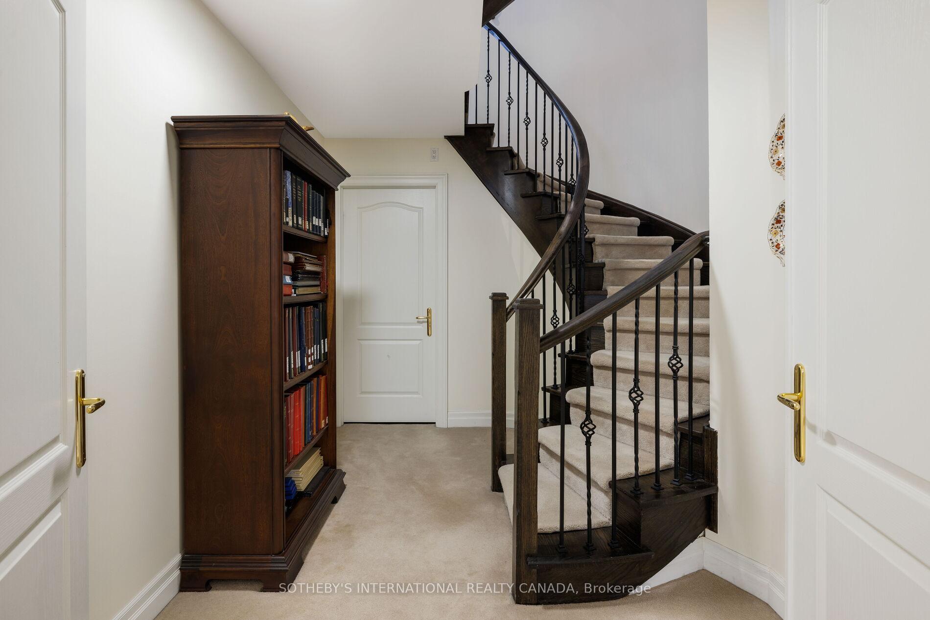 Photo 22 of 463 Crossing Bridge Place, Aurora, Aurora Estates — HOMEH