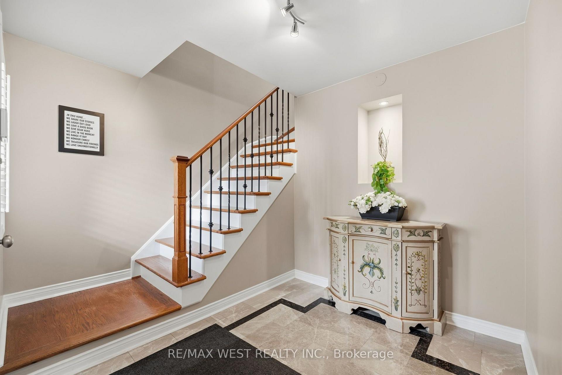 Photo 4 of 149 Deerglen Terrace, Aurora, Aurora Grove — HOMEH