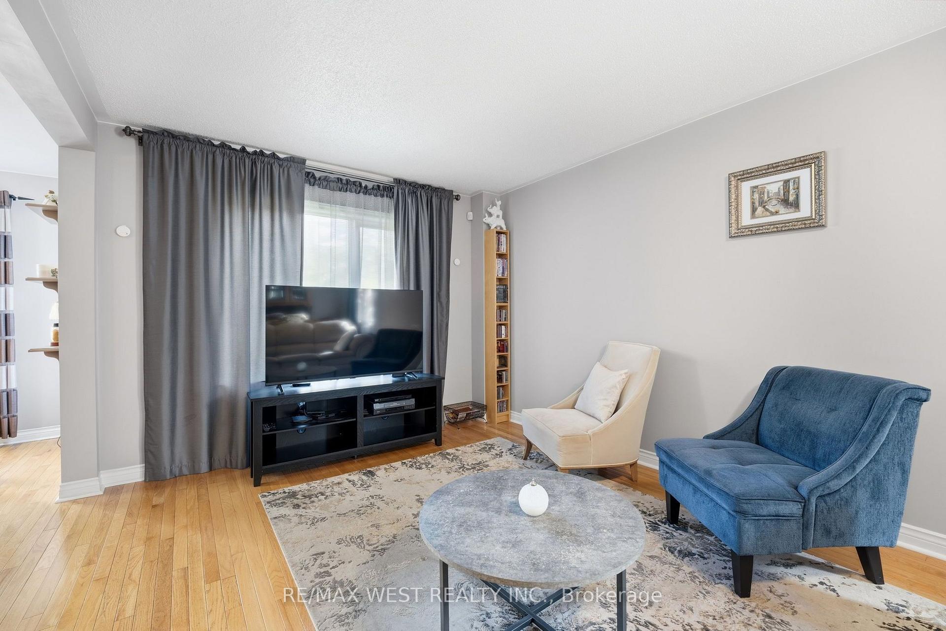 Photo 7 of 149 Deerglen Terrace, Aurora, Aurora Grove — HOMEH