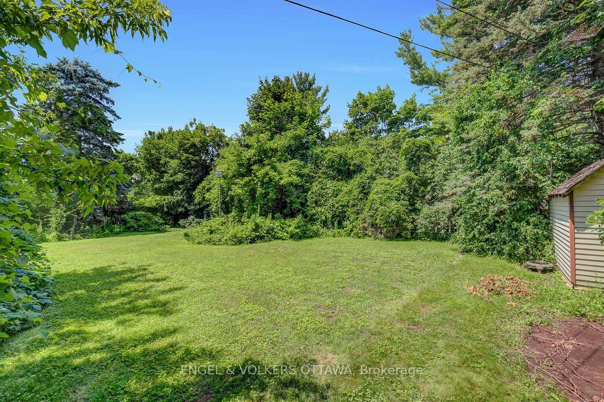 Photo 17 of 91 Palsen Street, Ottawa, Meadowlands/Crestview — HOMEH