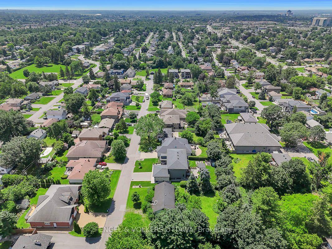 Photo 20 of 91 Palsen Street, Ottawa, Meadowlands/Crestview — HOMEH