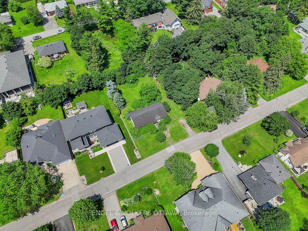 Photo 22 of 91 Palsen Street, Ottawa, Meadowlands/Crestview — HOMEH