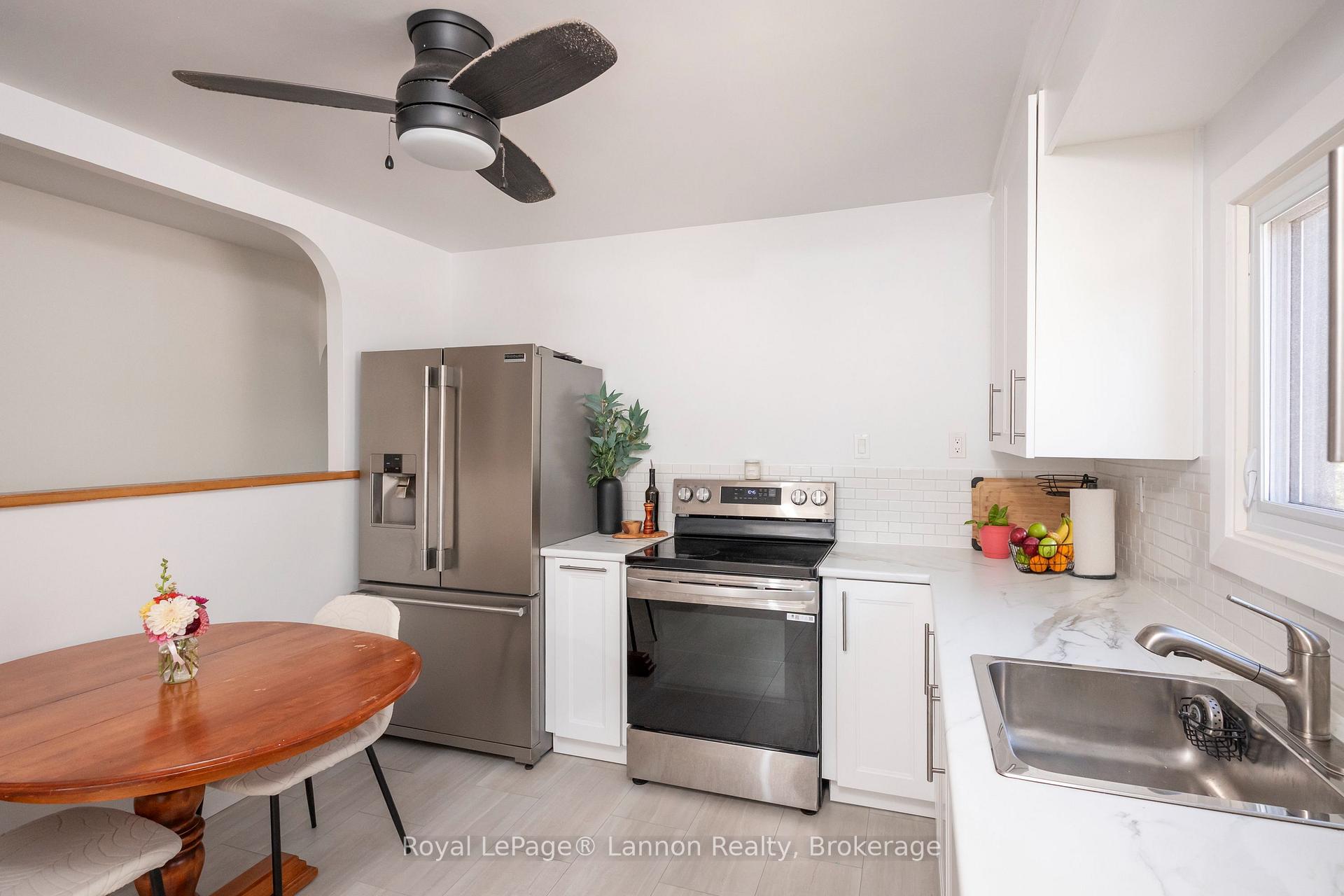 Photo 8 of 1340 Stanley Avenue, Thunder Bay, Westfort — HOMEH
