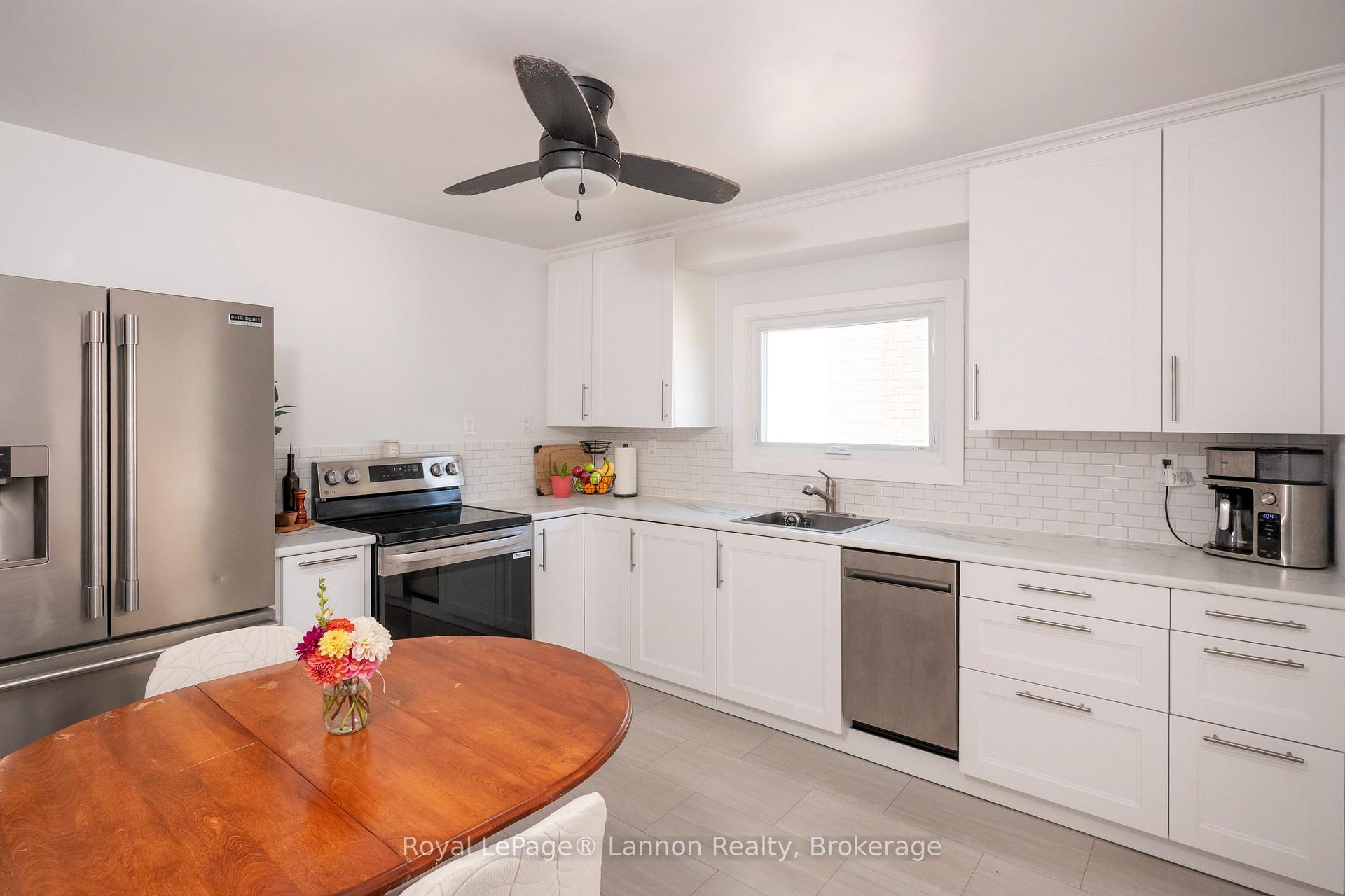 Photo 11 of 1340 Stanley Avenue, Thunder Bay, Westfort — HOMEH
