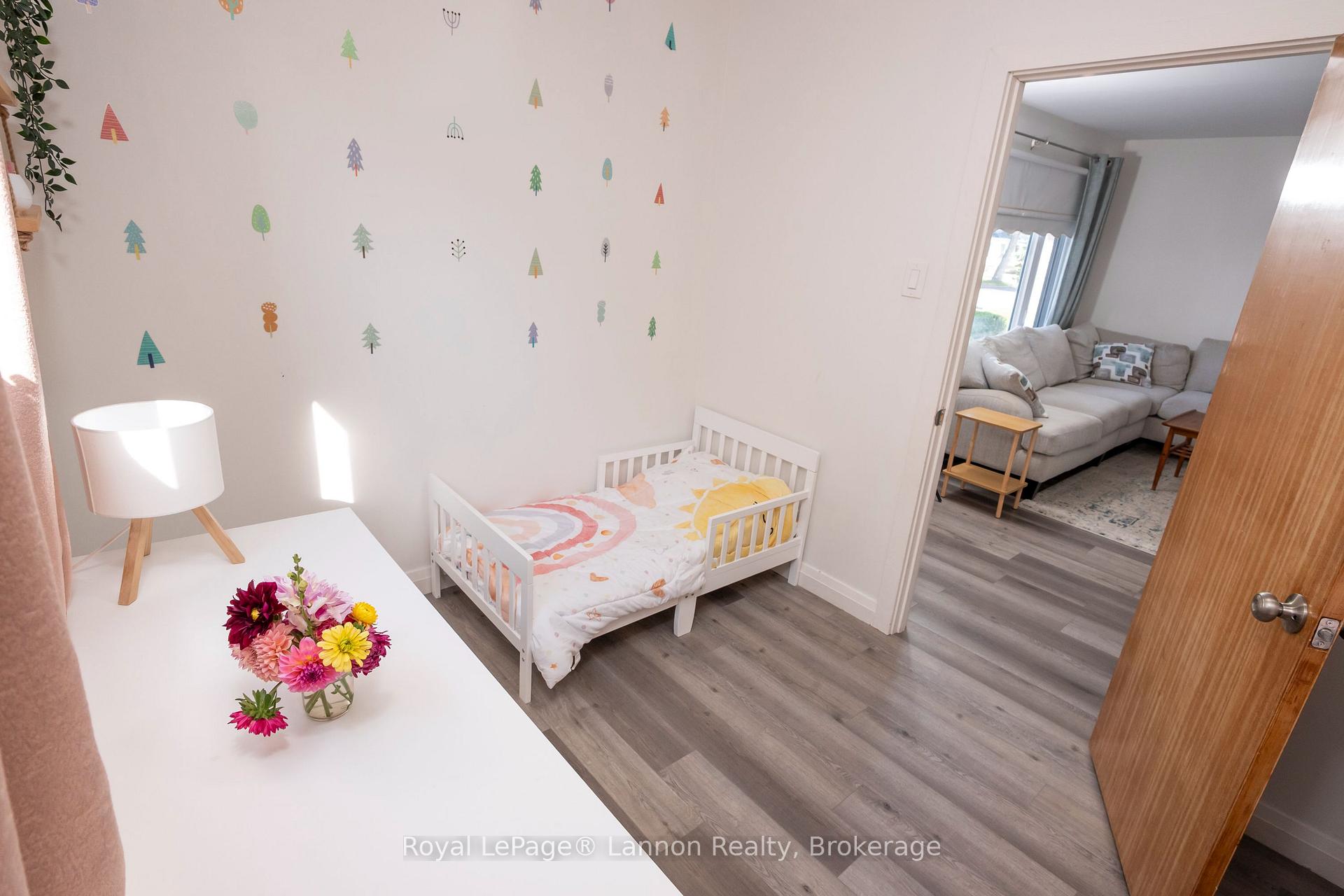 Photo 16 of 1340 Stanley Avenue, Thunder Bay, Westfort — HOMEH