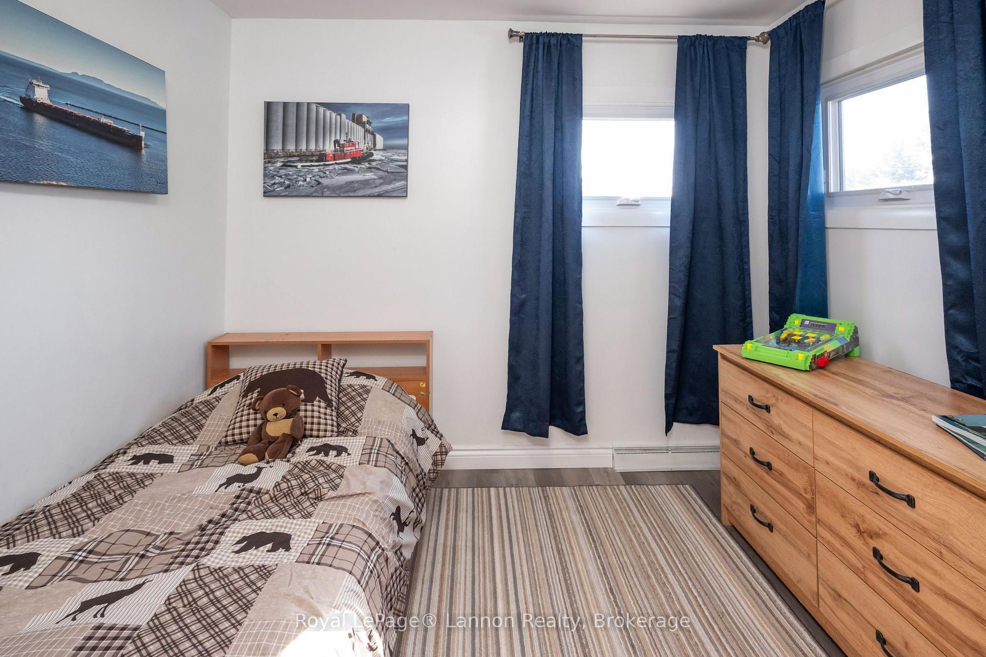 Photo 18 of 1340 Stanley Avenue, Thunder Bay, Westfort — HOMEH