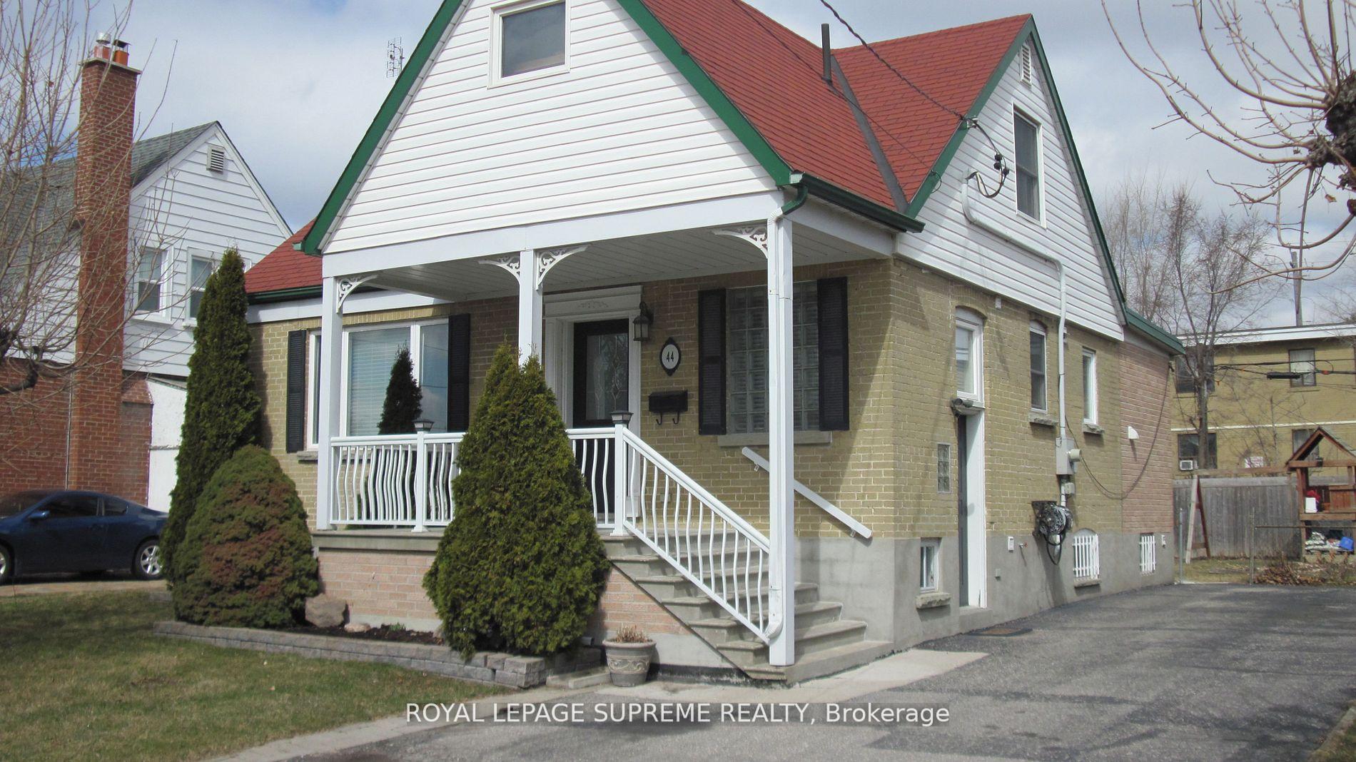 Photo of Unit BSMT, 44 Winston Park Boulevard