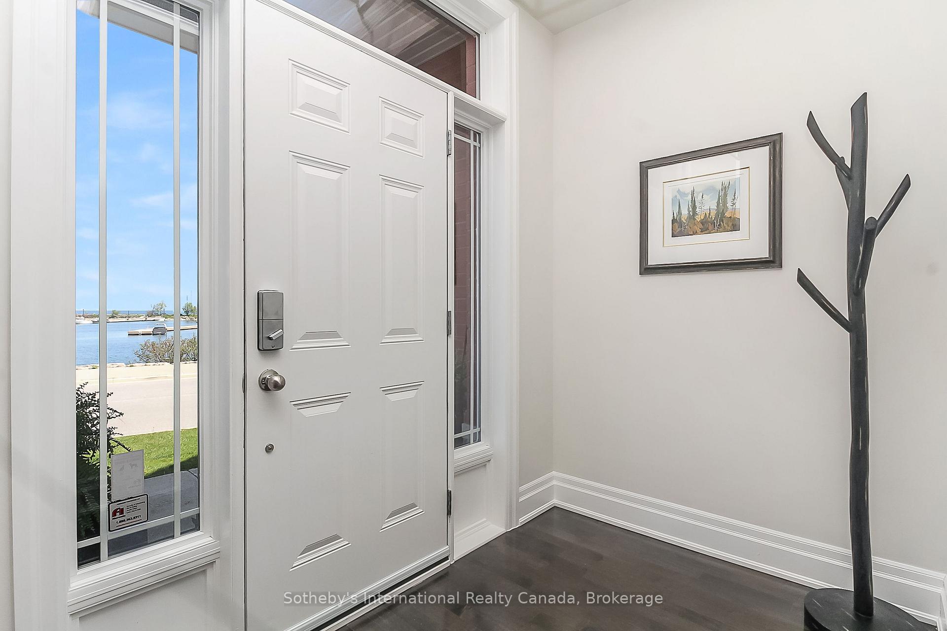Photo 5 of 12 Wheelhouse Crescent, Collingwood — HOMEH