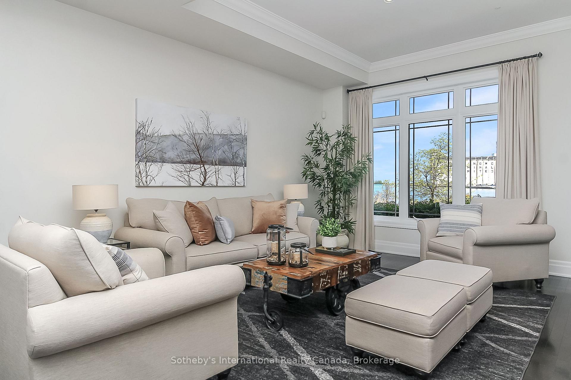Photo 8 of 12 Wheelhouse Crescent, Collingwood — HOMEH