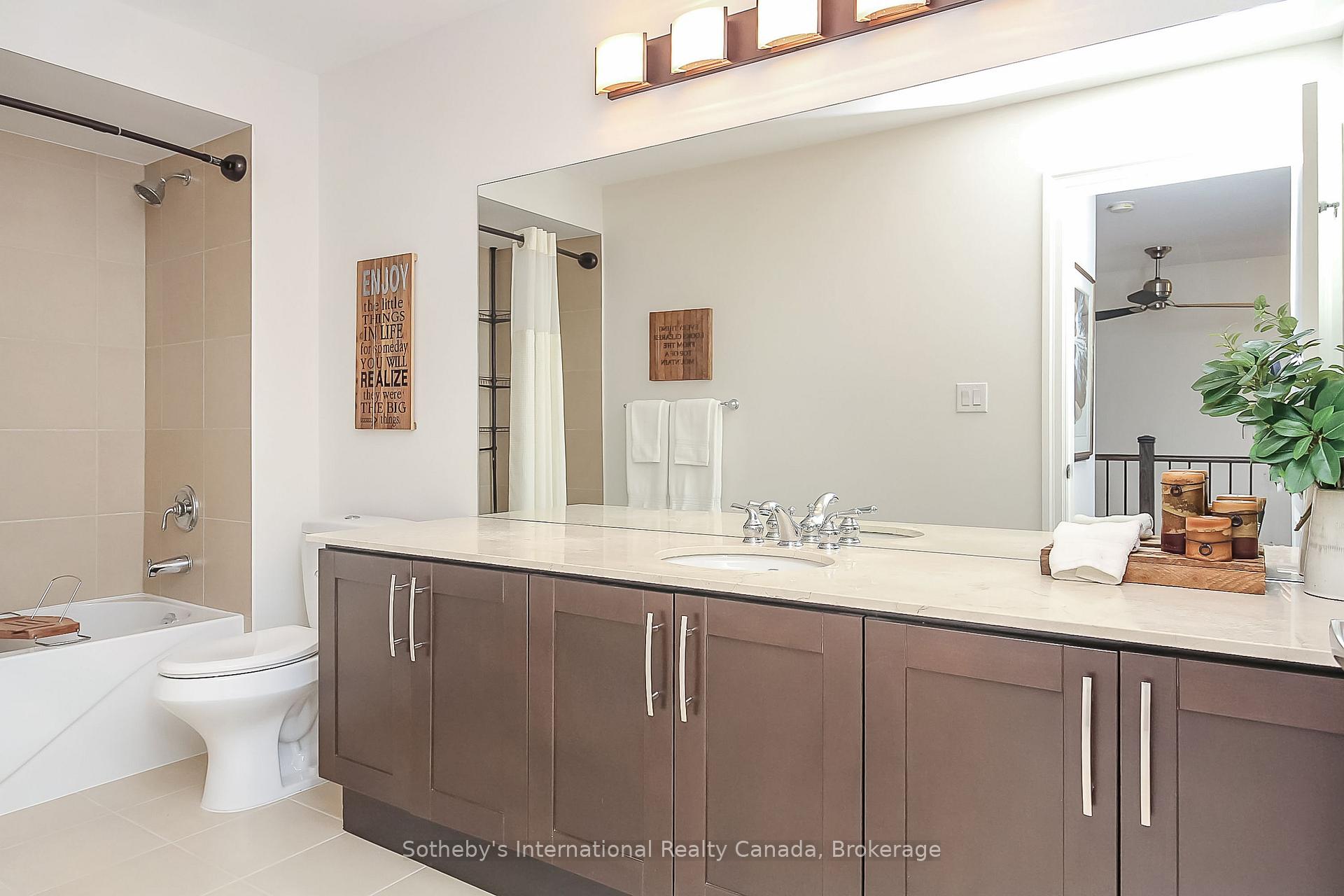 Photo 26 of 12 Wheelhouse Crescent, Collingwood — HOMEH