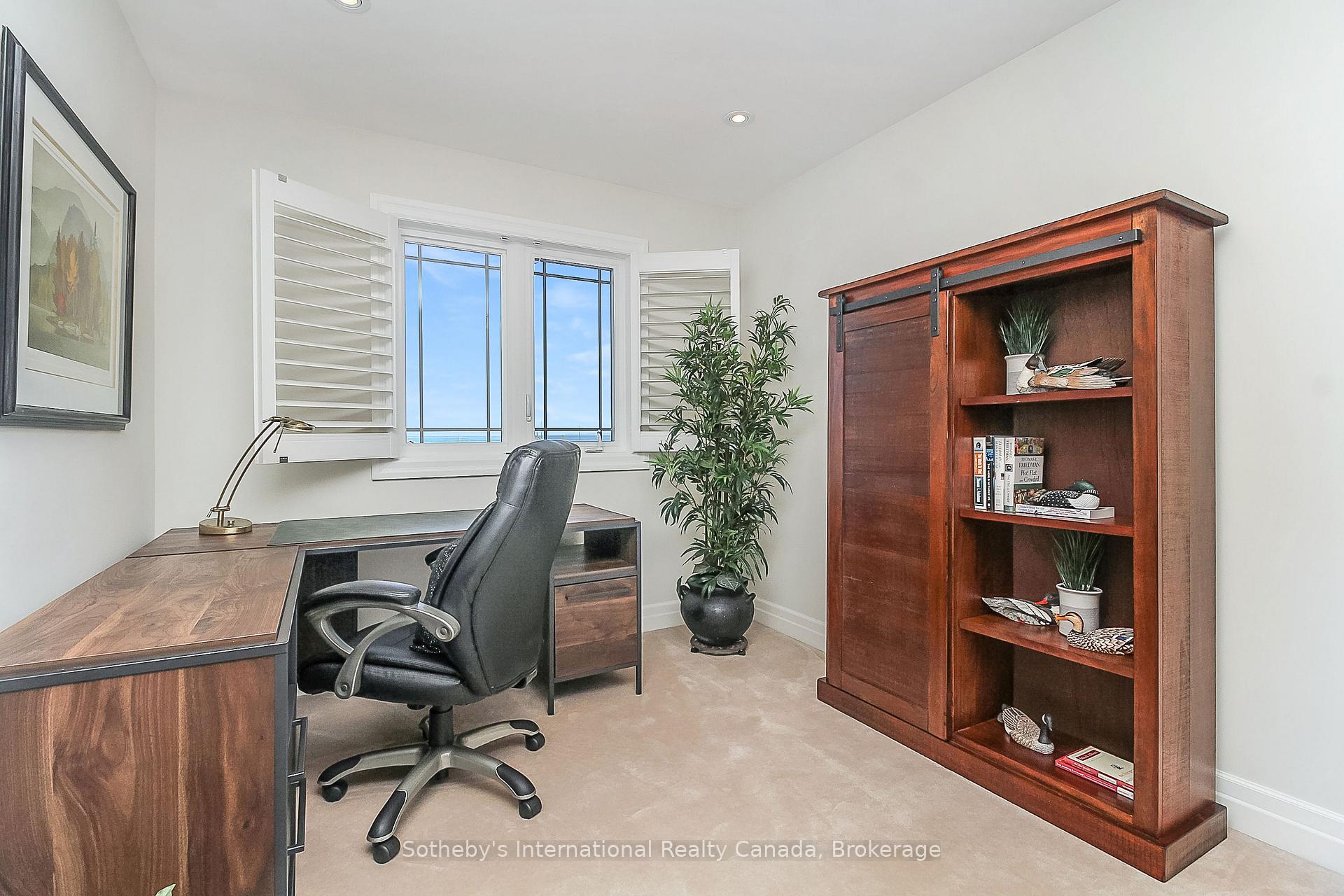Photo 32 of 12 Wheelhouse Crescent, Collingwood — HOMEH
