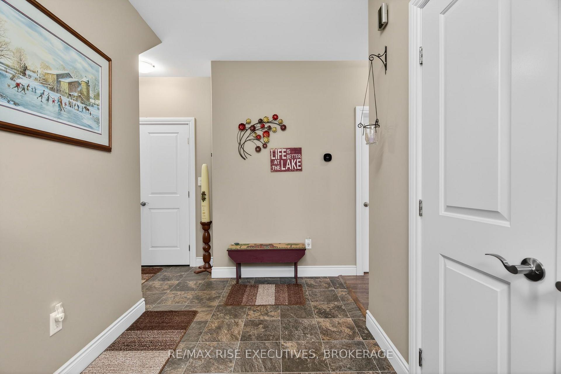 Photo 3 of 4646 Stair Step Lane, Frontenac, Frontenac South — HOMEH