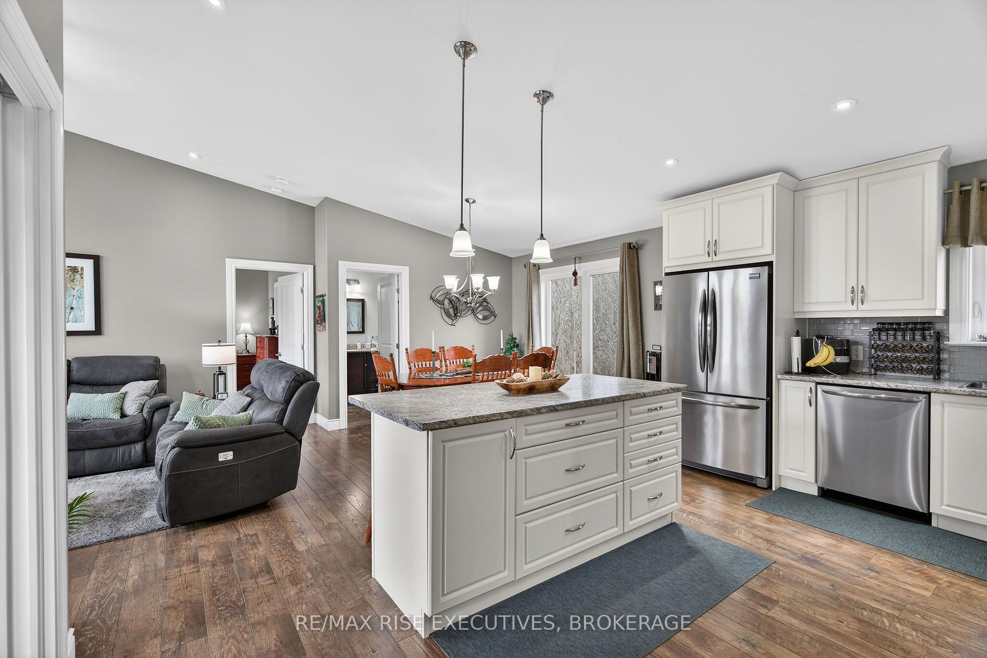 Photo 11 of 4646 Stair Step Lane, Frontenac, Frontenac South — HOMEH