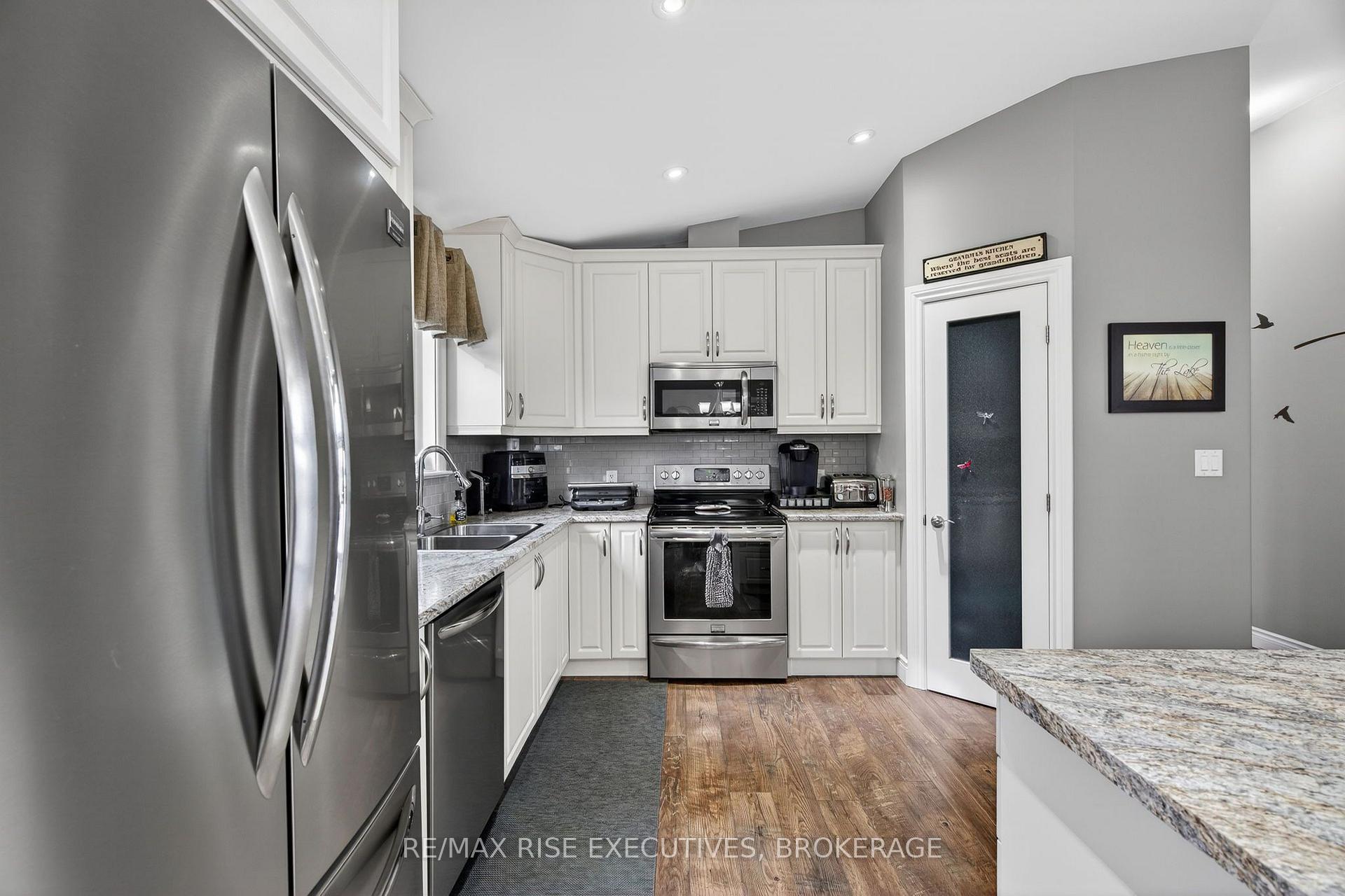 Photo 13 of 4646 Stair Step Lane, Frontenac, Frontenac South — HOMEH