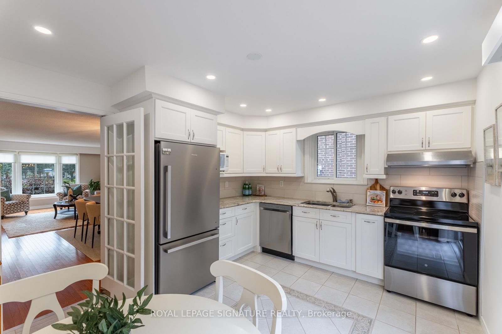 Photo 13 of 47 Pepper Tree Drive, Scarborough, Centennial Scarborough — HOMEH