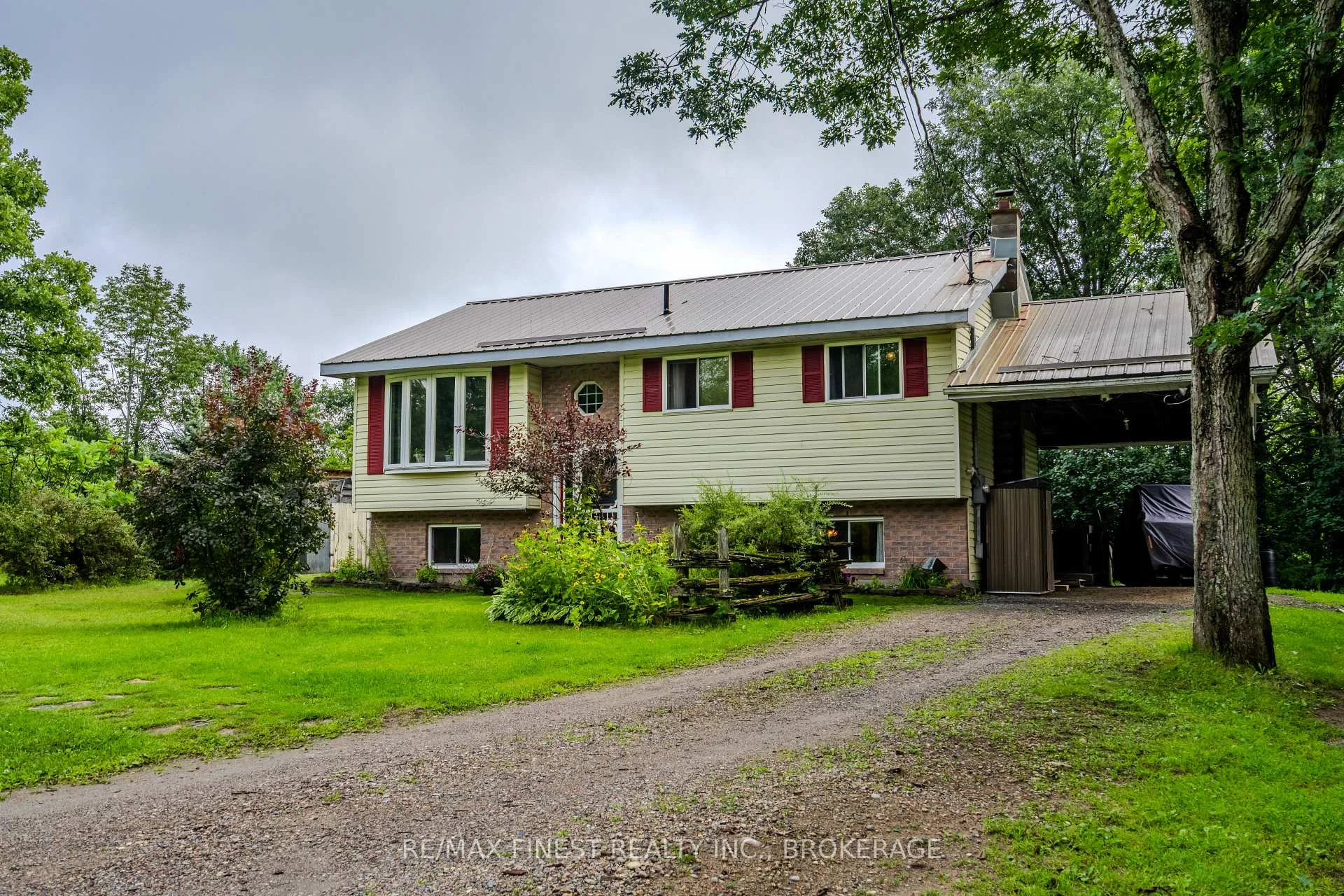 Photo 3 of 1041 Tryon Road, Frontenac, Frontenac Centre — HOMEH