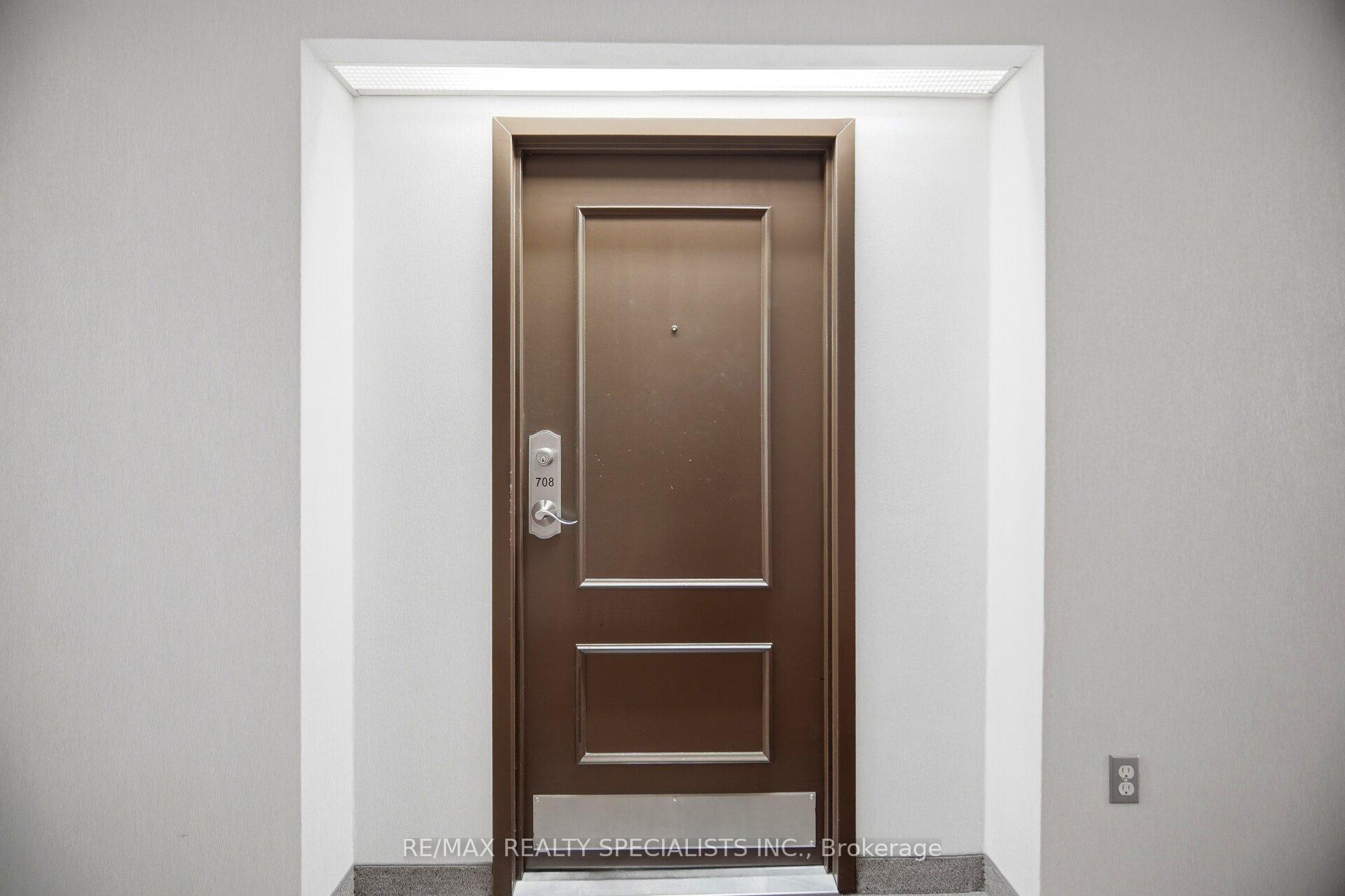 Photo 5 of Unit 708, 1 Rowntree Drive, Etobicoke, Mount Olive-Silverstone-Jamestown — HOMEH