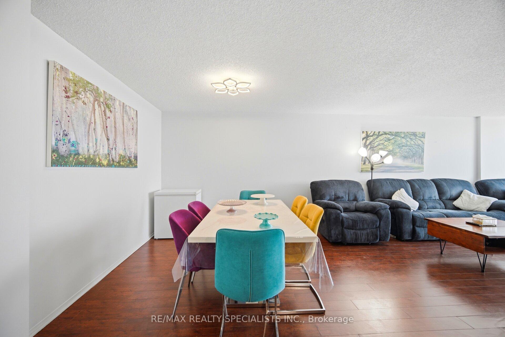Photo 8 of Unit 708, 1 Rowntree Drive, Etobicoke, Mount Olive-Silverstone-Jamestown — HOMEH