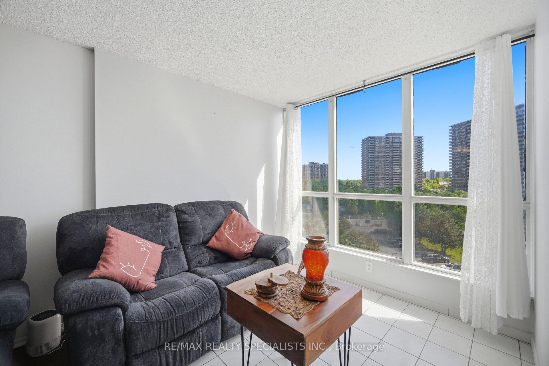 Photo 14 of Unit 708, 1 Rowntree Drive, Etobicoke, Mount Olive-Silverstone-Jamestown — HOMEH