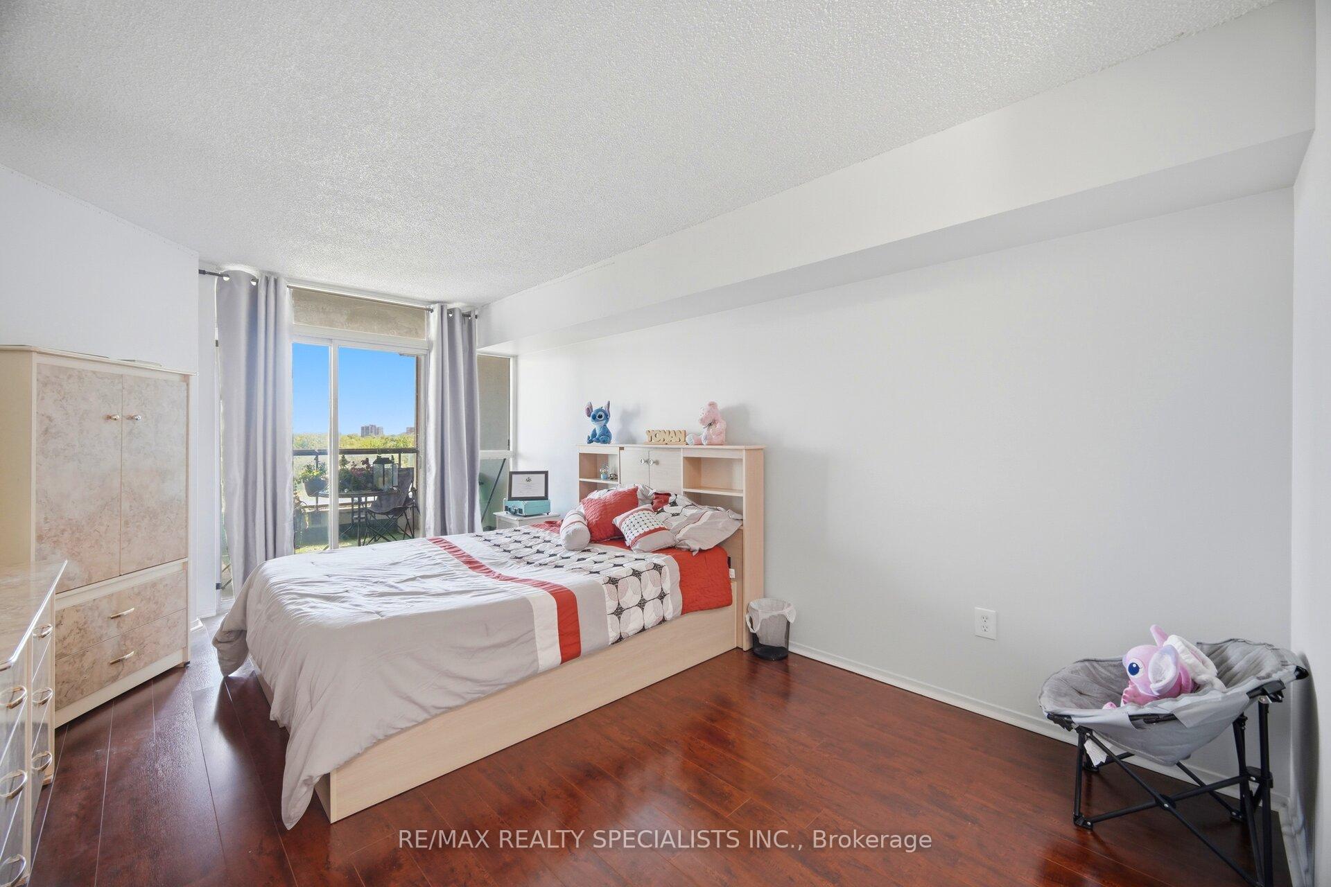 Photo 20 of Unit 708, 1 Rowntree Drive, Etobicoke, Mount Olive-Silverstone-Jamestown — HOMEH