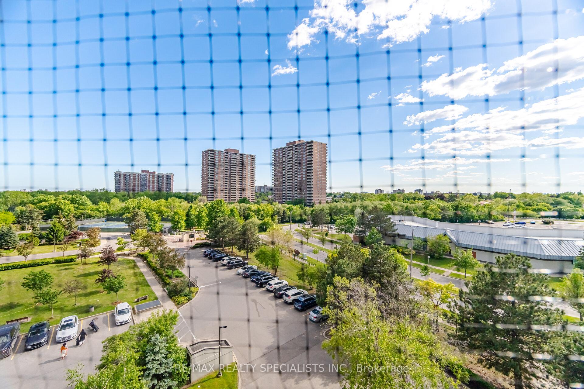 Photo 24 of Unit 708, 1 Rowntree Drive, Etobicoke, Mount Olive-Silverstone-Jamestown — HOMEH