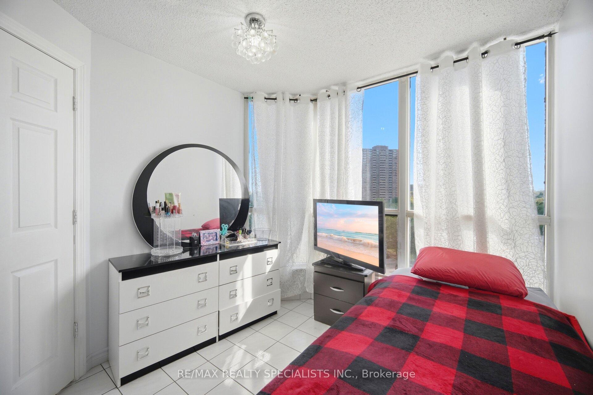 Photo 28 of Unit 708, 1 Rowntree Drive, Etobicoke, Mount Olive-Silverstone-Jamestown — HOMEH