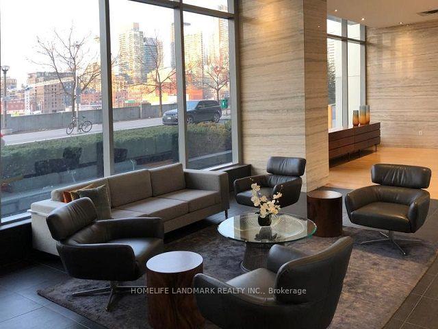 Photo 4 of Unit 1609, 15 Iceboat Terrace, Toronto, Waterfront Communities — HOMEH