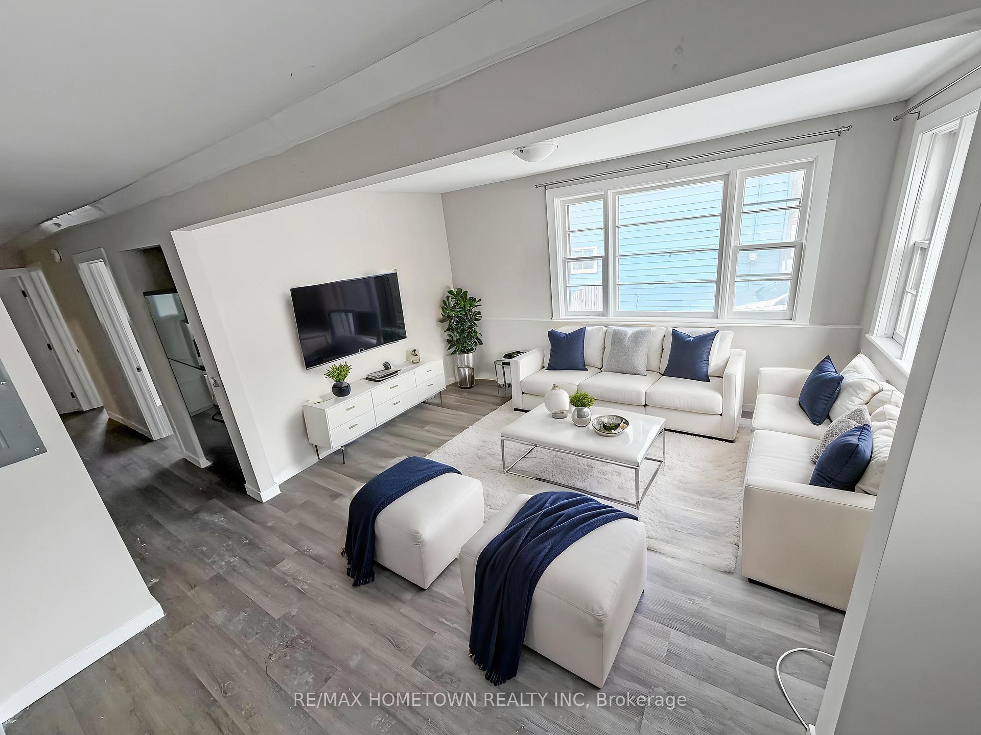 Photo 7 of Unit 3, 142 Brock Street, Brockville, Brockville — HOMEH