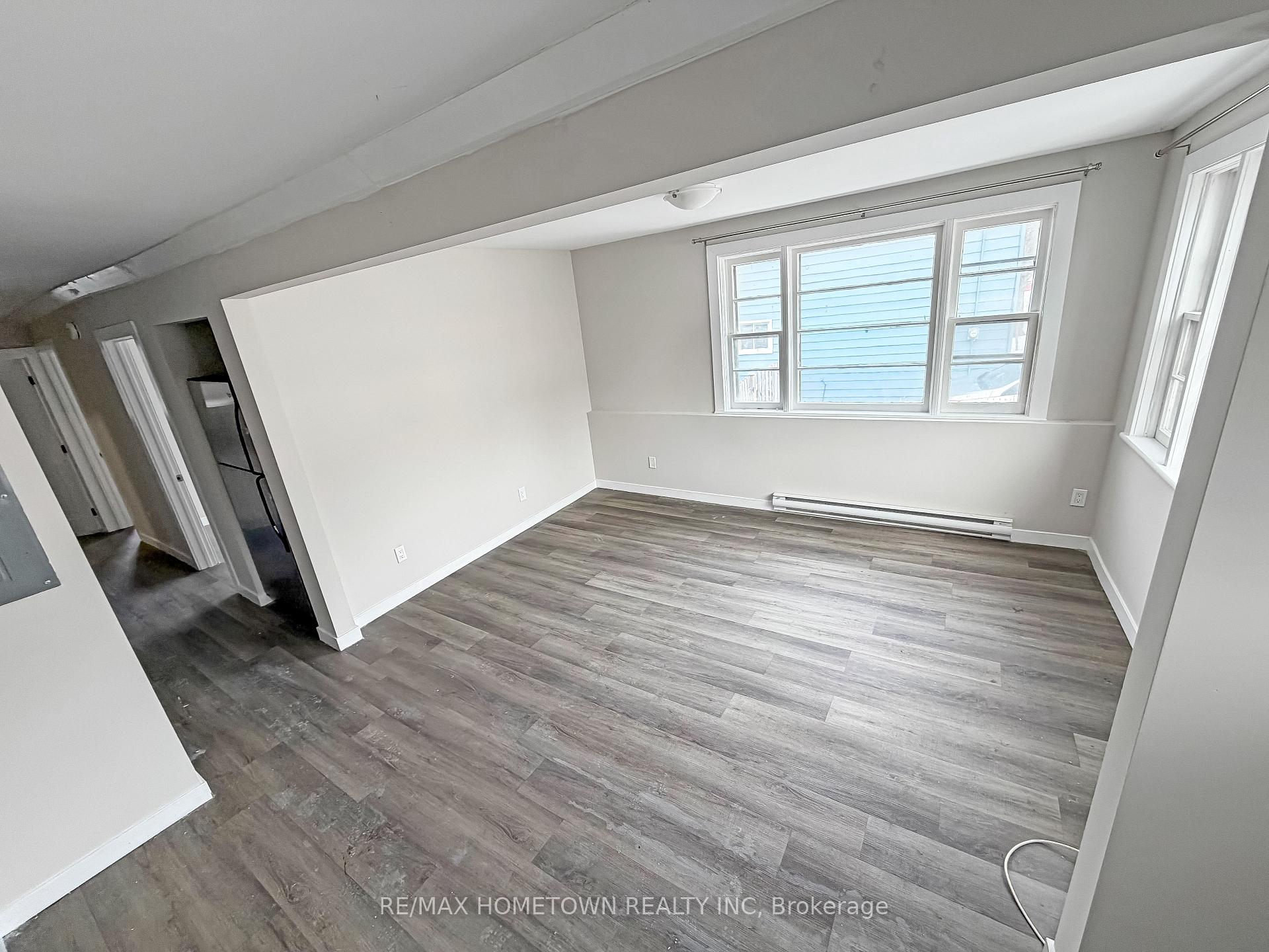 Photo 8 of Unit 3, 142 Brock Street, Brockville, Brockville — HOMEH