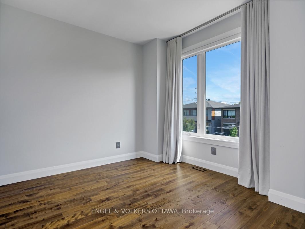 Photo 32 of 303 Westhill Avenue, Ottawa, Westboro/Hampton Park — HOMEH