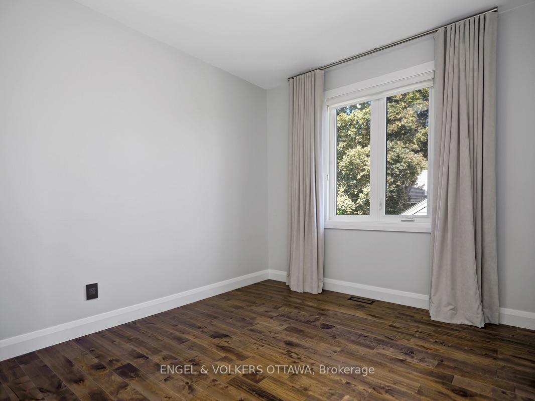 Photo 35 of 303 Westhill Avenue, Ottawa, Westboro/Hampton Park — HOMEH