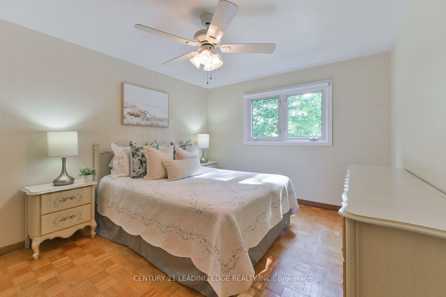 Photo 21 of 15 Sir Gawaine Place, Markham, Markham Village — HOMEH
