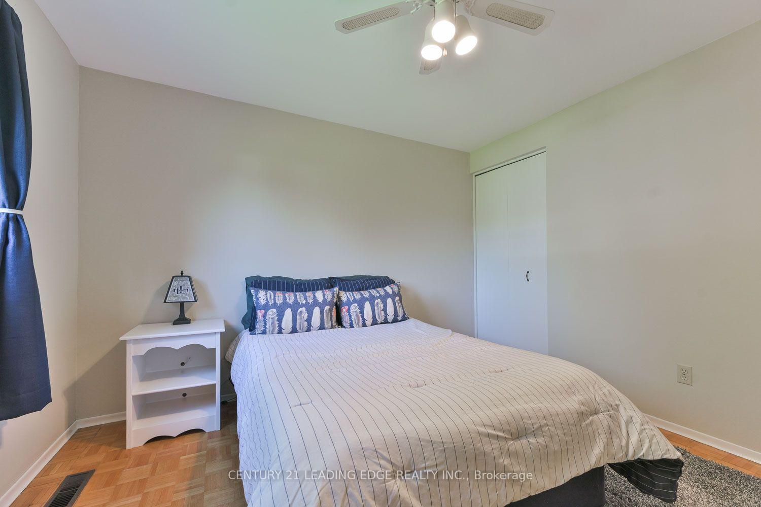 Photo 26 of 15 Sir Gawaine Place, Markham, Markham Village — HOMEH