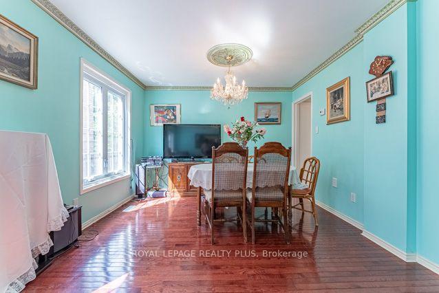 Photo 5 of 3201 Coldstream Road, Mississauga, Erin Mills — HOMEH
