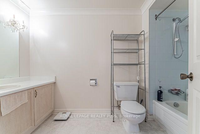 Photo 23 of 3201 Coldstream Road, Mississauga, Erin Mills — HOMEH